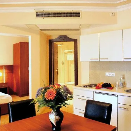 Atlas Hotel 3*