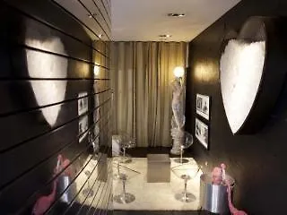 أتلاس 4*