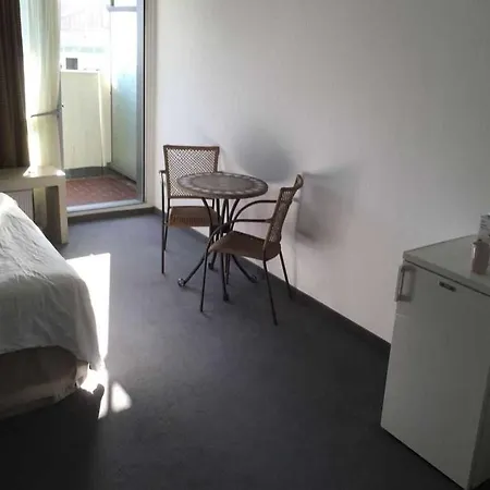 Apartment Cozy Studio Arabellapark