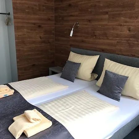 Creo City Hotel 3*