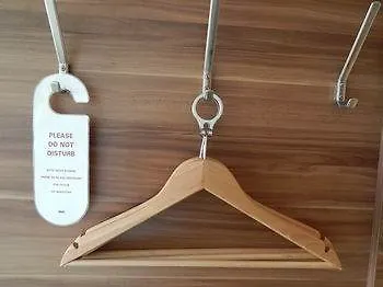 Andra Otel Münih