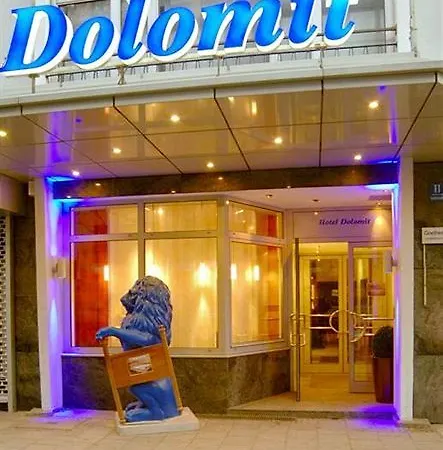Hotel Dolomit München