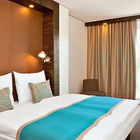 Hotel One Muenchen-westend München