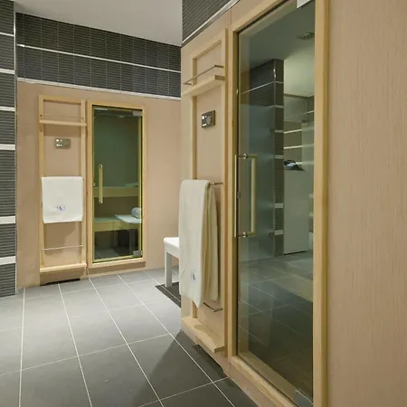 Eurostars Book Hotel 4*