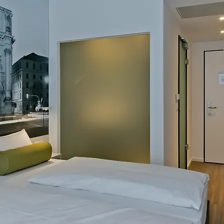 Szálloda Super 8 By Wyndham West 3*