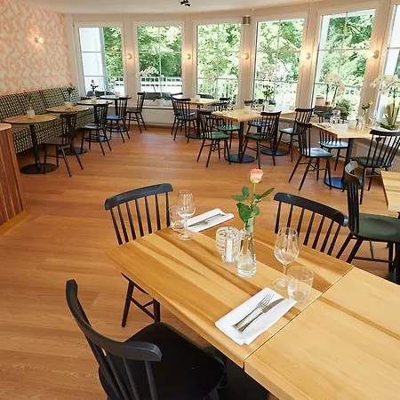 Hotel Prinz Myshkin Parkhotel 3*