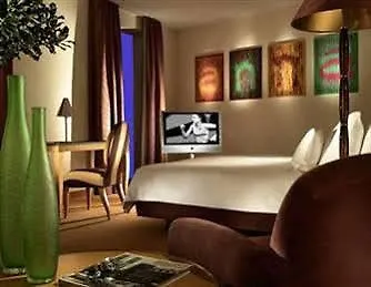 Hotel Yours Truly Mnichov