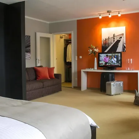 Concept Living Serviced Aparthotel Munich