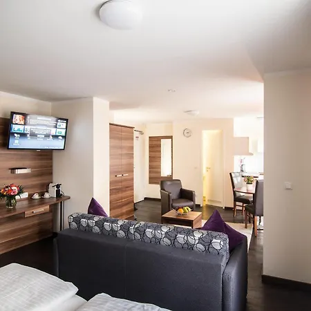 Batu Aparthotel München