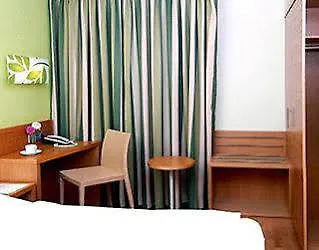 Szálloda Business & Budget Tessin 2*