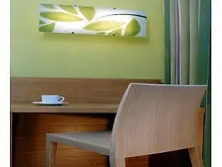 Szálloda Business & Budget Tessin München