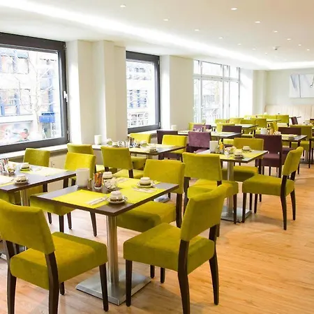 Dolomit Hotel München