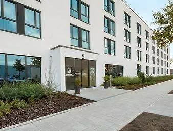Hotel Super 8 By Wyndham North München