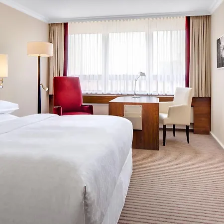 Отель Sheraton Westpark Мюнхен