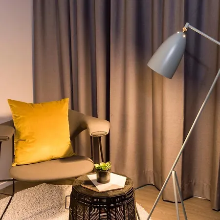 Timehouse Serviced Apartment *