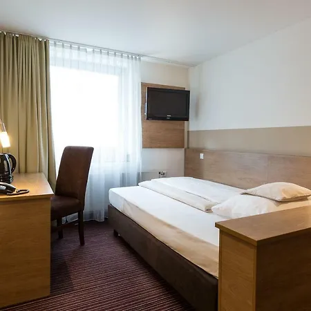 Hotel Cristal München