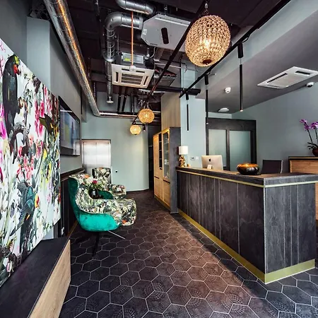Maison Schiller By Designcity Отель 4*