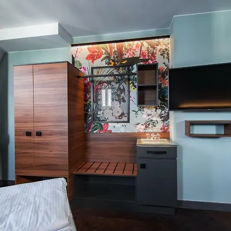 Maison Schiller By Designcity Отель Мюнхен