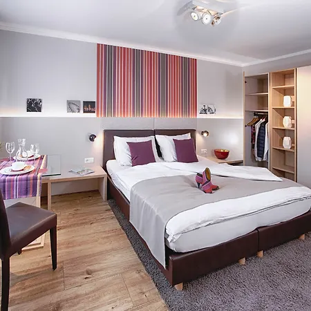 Concept Living Serviced Aparthotel Munich