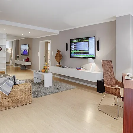 Concept Living Serviced Aparthotel 4*