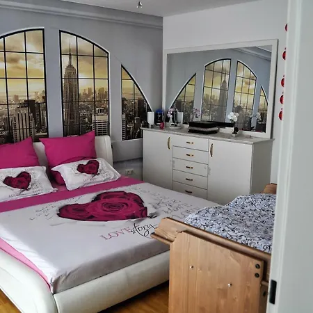 Διαμέρισμα Ferienwohnung Im Domagkpark Μόναχο