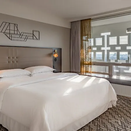 מלון Four Points By Sheraton Arabellapark 4*
