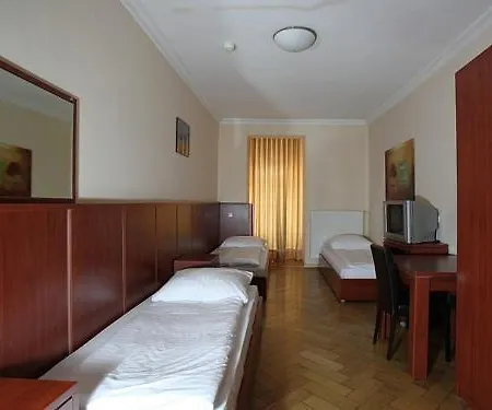 Atlas Hotel 3*