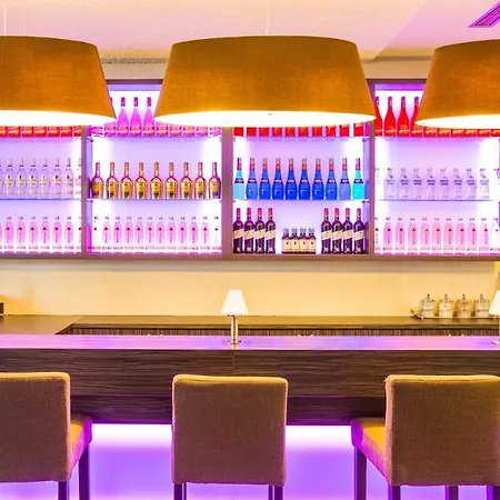 Deluxe 酒店