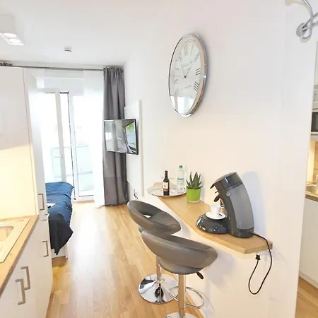 Apartmanhotel Messe - My *