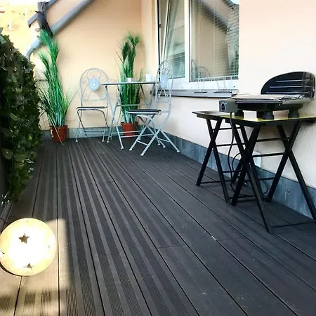 Gemutliches Zuhause Im Dachgeschoss Am Konigsplatz