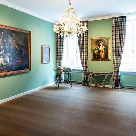 Bayerischer Hof מלון מינכן