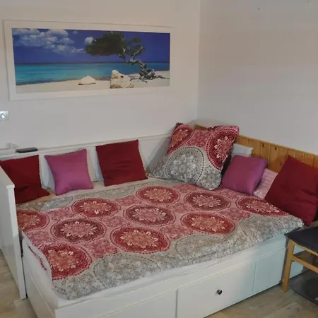 Overnight Oasis * Μόναχο