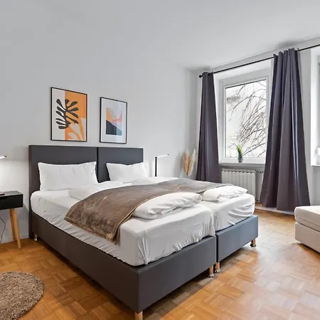 Flatista Homes - Old Town München