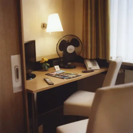 Jedermann Hotel 3*