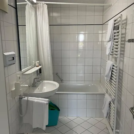 Hotel apartamentowy Bayer's Boardinghouse Und