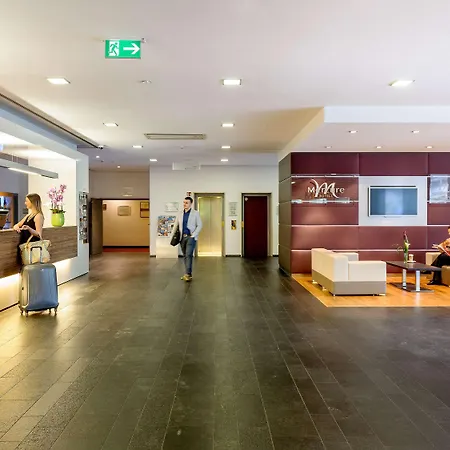 Hotel Mercure Süd Messe 4*