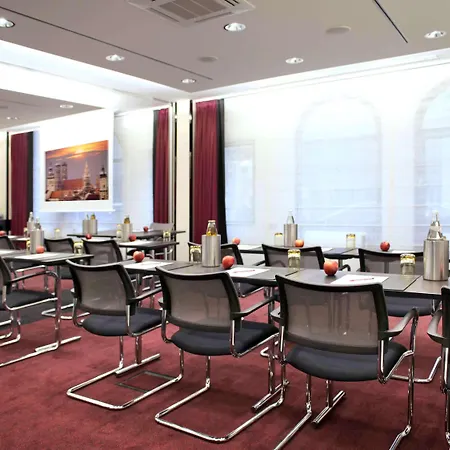 Mercure Center 4* מינכן