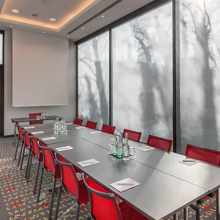 - Westpark By Ihg 4* München
