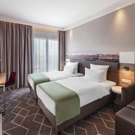Hotel - East, An Ihg 4*