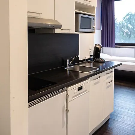 Apartmenthaus International מלון דירות *