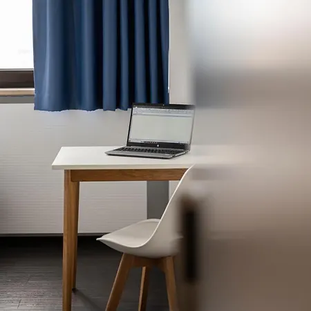 Apartmenthaus International מלון דירות
