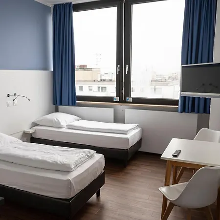 מלון דירות Apartmenthaus International *