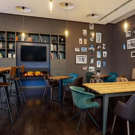 Four Points By Sheraton Arabellapark 4*