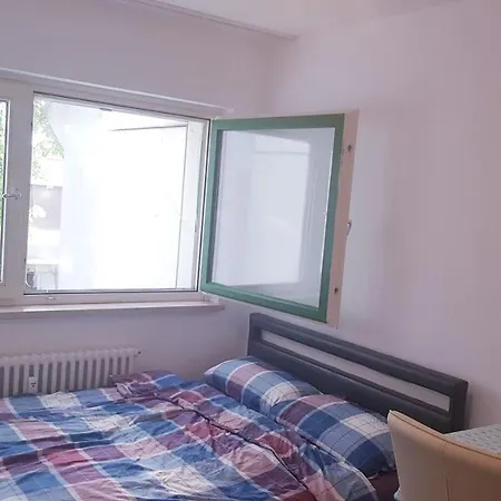 Schones Homestay Munich