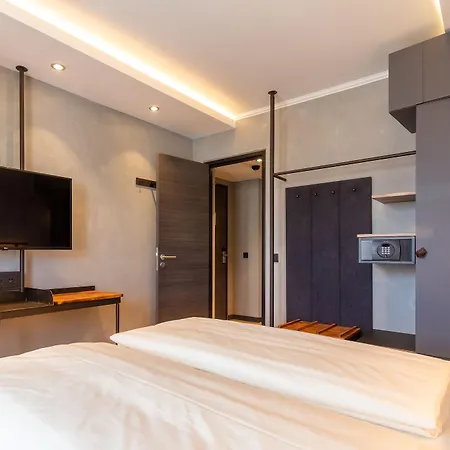 Parkhotel Im Lehel By Blattl Hotel