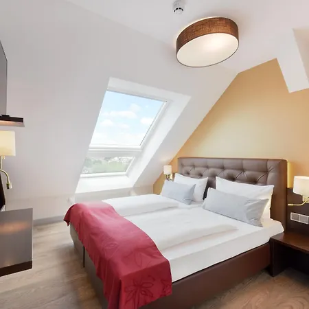 Koos Hotel&apartments - Ξενοδοχείο με διαμερίσματα Μόναχο
