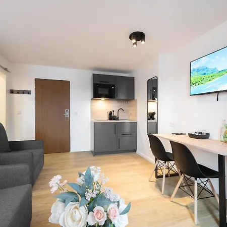 Homaris Laim Lägenhetshotell München