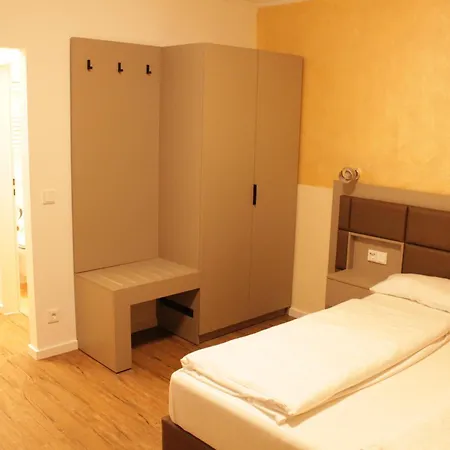 Isar Hotel