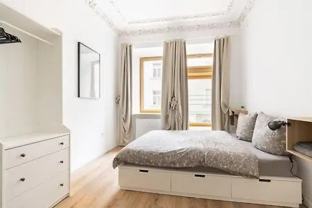 Grand Close To The Isar And Citycenter