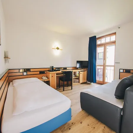Waldperlach By Blattl Hotel Munich